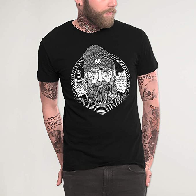camiseta negra capitan